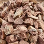 Камень бут розовый с разводами галтованный