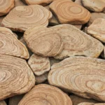 Камень желтый галтованный с разводами (Тигровый)